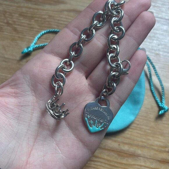 Tiffany & Co. Return Blue Splash Heart Bracelet w/ Crown Charm 6.5" - Picture 5 of 5